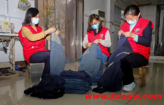 新驿煤矿女工协管员“针”情助安全