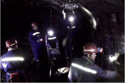 牙星煤矿518综采工作面回风通道顺利通过开工验收
