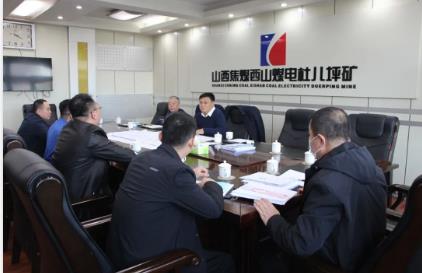 西山煤电总工程师刘海东调研督导矿井瓦斯治理工作