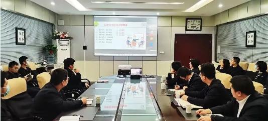 凉水井矿业公司举办实用性公文写作与管理人员综合素养提升培训