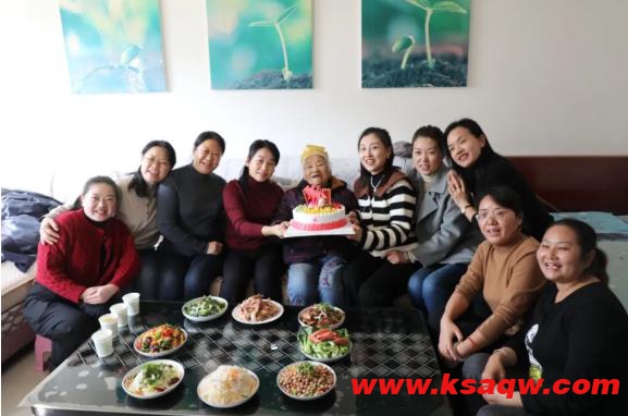 下峪口矿：刘奶奶的小确幸