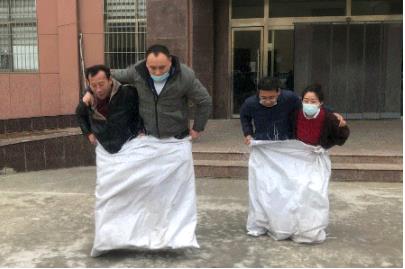 郭屯煤矿通防工区车间工会：组织开展“乐享运动”趣味活动