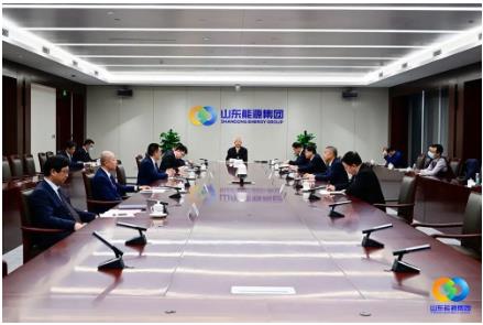 凌文参加山东能源集团与沙特国家石油公司战略合作签约仪式