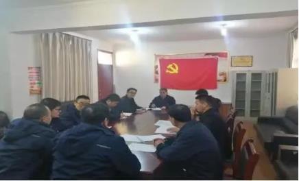下峪口矿通风区开展节日期间廉政教育