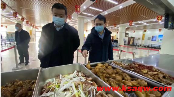 安伯义到榆树井煤矿走访慰问