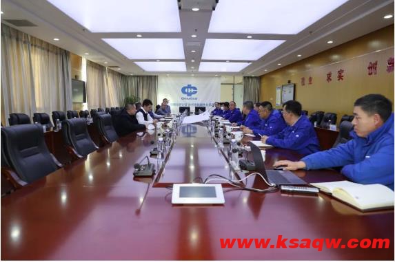朱稳樑、李旭东到所属矿业公司调研慰问