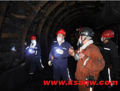 龙煤鹤矿公司总经理张秉德在振兴矿、益新矿检查指导工作时强调树立科学发展理念为矿井长远发展提供接续保证