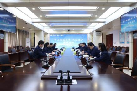 中交润杨公司组织人员到运河煤矿座谈交流工作