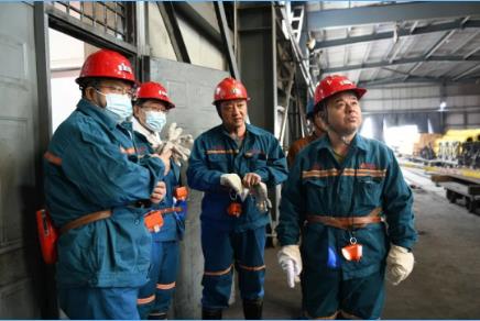 潞安化工集团总工程师韩玉明到李村煤矿调研