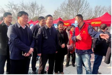 四矿参加平顶山市新时代文明实践推动周志愿服务活动