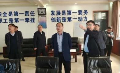 三门峡市常务副市长万战伟到龙王庄煤业督导检查安全生产工作