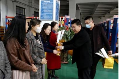 羊场湾煤矿开展庆祝“三八”国际劳动妇女节主题活动