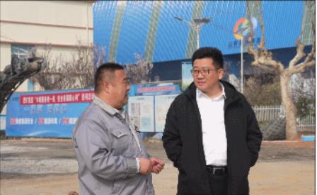 山东能源肥矿集团主要负责人王忠刚到各单位开展现场调研