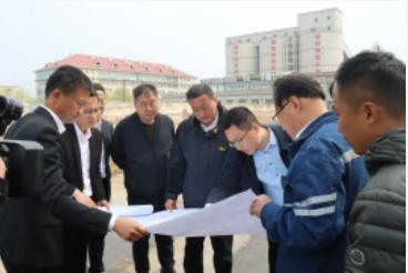鲁西矿业董事长张圣国到机关新区和李楼煤业调研时强调 树牢安全发展理念 统筹推进新区建设 打造矿井质量标准化建设新标杆