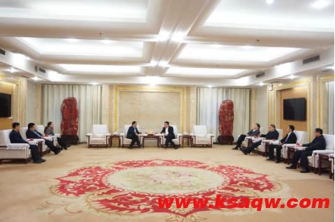 山东能源肥矿集团王忠刚与肥城市高新区领导座谈交流工作