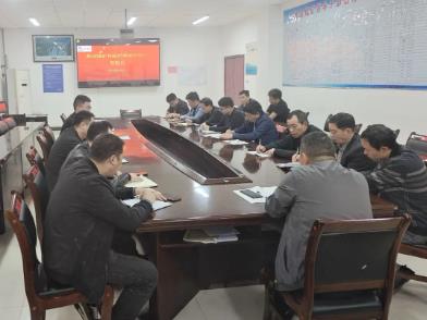 新田煤矿召开开拓岩巷单进提升专题会
