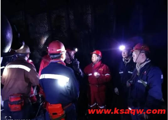 公司到下峪口矿检查指导23308智能化采煤工作面回撤推进及生产接续工作