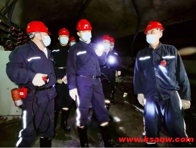 刘鹏飞在鹤岗矿业公司鸟山矿调研检查时强调：发挥先进生产装备优势助力企业高质量发展