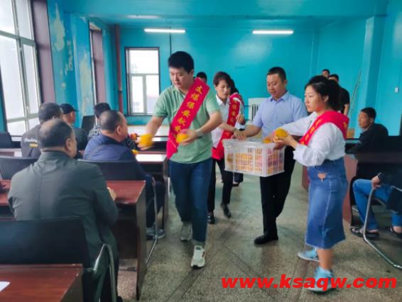 益新煤矿机关党支部：浓情端午送祝福 真情关怀暖人心