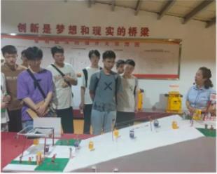 西安科技大学机械设计制造及其自动化专业大学生来新安煤矿研学