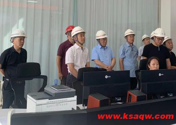 路斗恒董事长赴神华能源公司下属保德煤矿考察学习充填开采技术