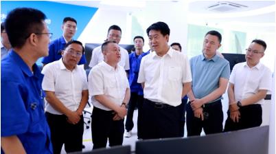 史建国陪同鄂尔多斯市副市长、公安局局长曹凯宏到蒙大矿业公司调研