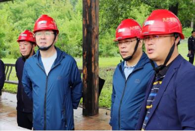 于会军在鹤岗矿业公司新岭矿检查时要求：加强风险管控确保安全生产