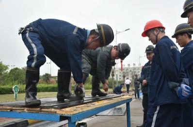 新安煤业公司：拓宽“矿山工匠”成长路 打造技能人才“孵化箱”