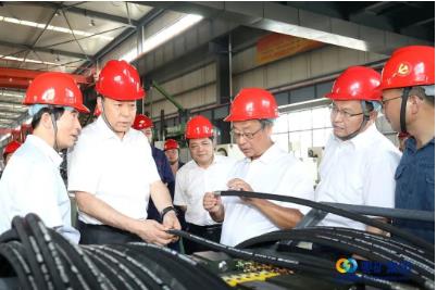 中国煤炭工业协会党委委员、副会长解宏绪到付村煤业公司调研