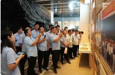 倡源煤业公司员工走进凯嘉文化展厅开展企业发展史学习教育活动