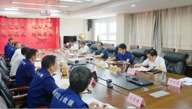 淮河能源控股集团党委书记、董事长、总经理王世森赴煤业公司救护大队调研