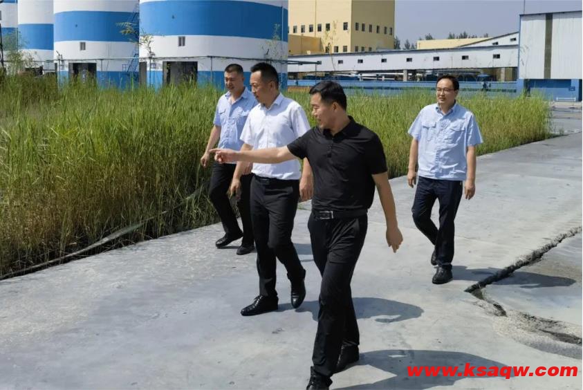 任城区发改局检查组到运河煤矿检查扬尘治理工作