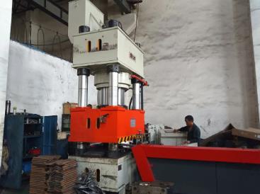 新田煤矿：支护托盘自动生产线投用成功