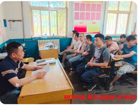 羊东矿班前会“安全小灶”受青睐