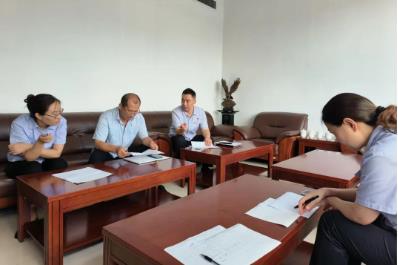 中秋遇国庆 关爱更暖心 运河煤矿做好“中秋”送温暖摸底审核工作