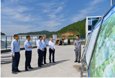 黄陵县委副书记、县长李建雄到黄陵矿业调研2×1000MW电厂项目建设情况